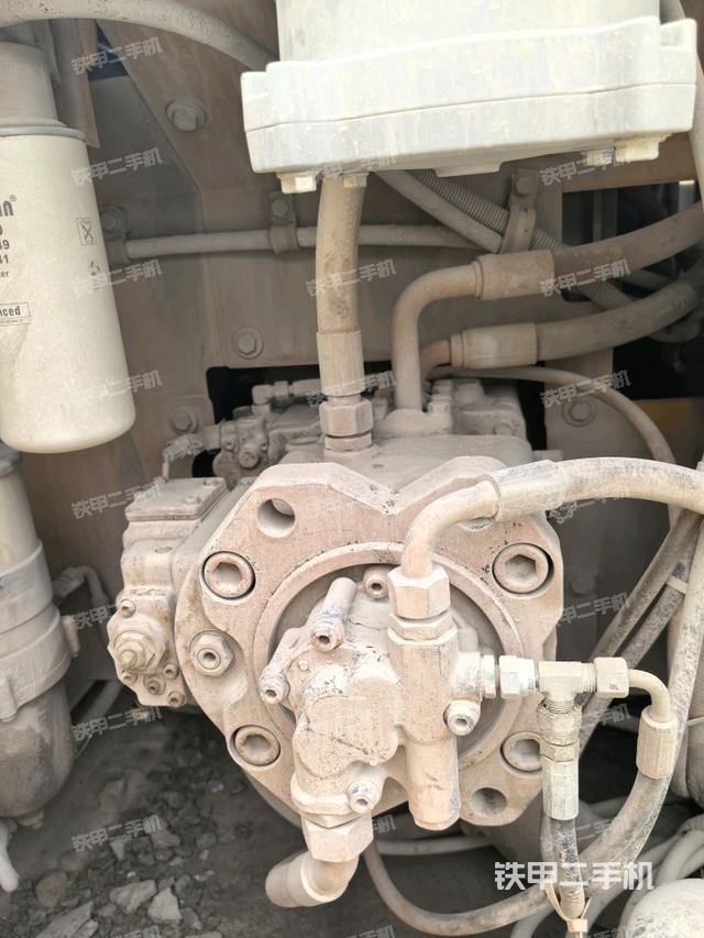 液壓泵室（大件艙室）