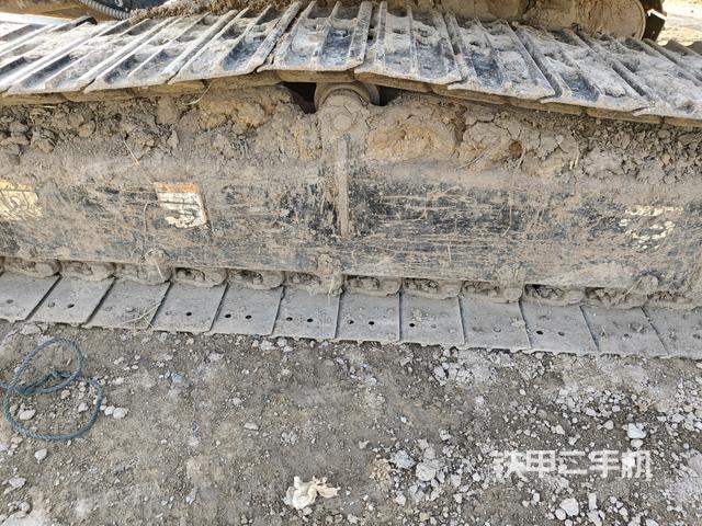 左側(cè)行走馬達(dá)蓋板（行走機(jī)構(gòu)）