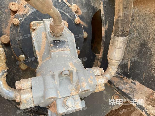 風扇及皮帶（壓路機發(fā)動機艙）