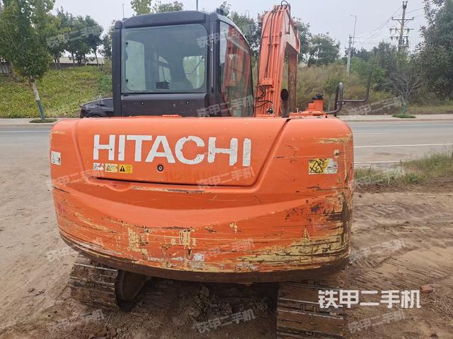 駕駛室頂部（整機(jī)外觀）