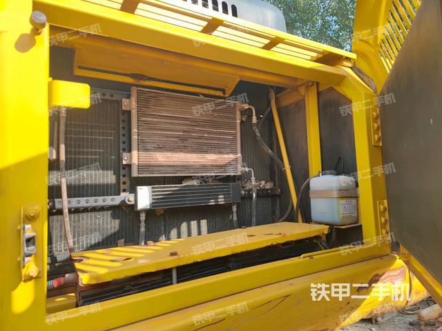 散熱器正面（大件艙室）