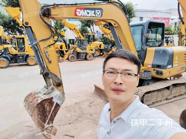 徐工XE60DA挖掘机的设备实拍-第1张实拍照片