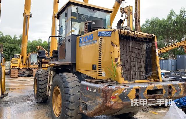 發(fā)動機左側（整機外觀及大件）