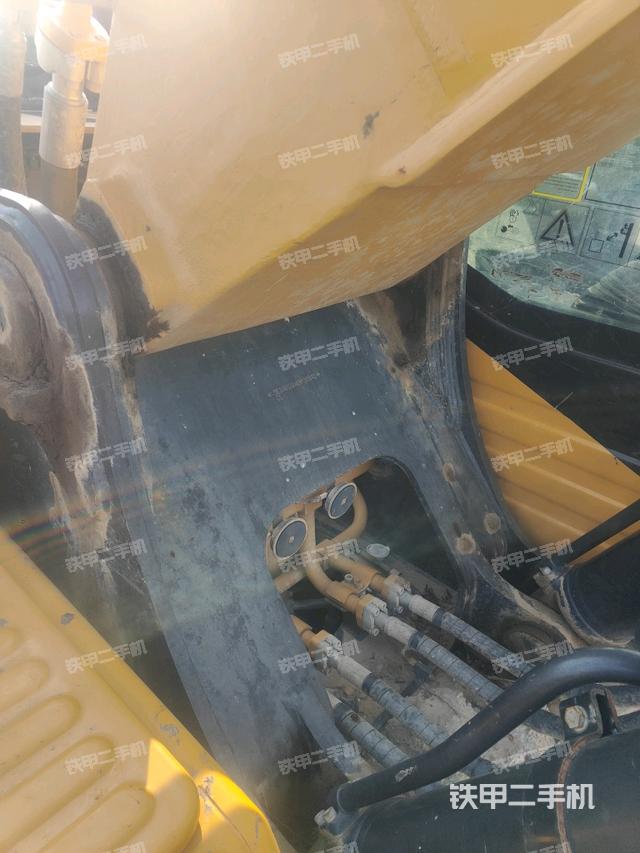 大臂根部?斜視（工作和回轉(zhuǎn)裝置）