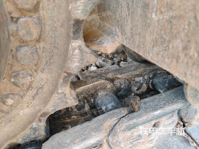 左導(dǎo)向輪（行走機構(gòu)）