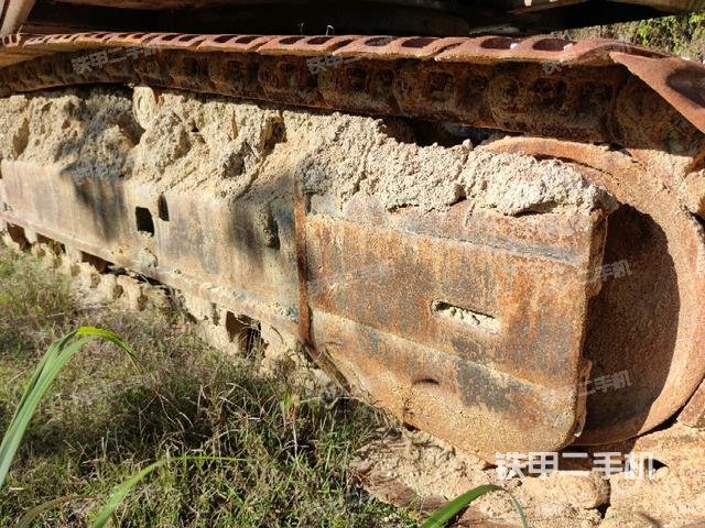 右側(cè)行走馬達蓋板（行走機構(gòu)）