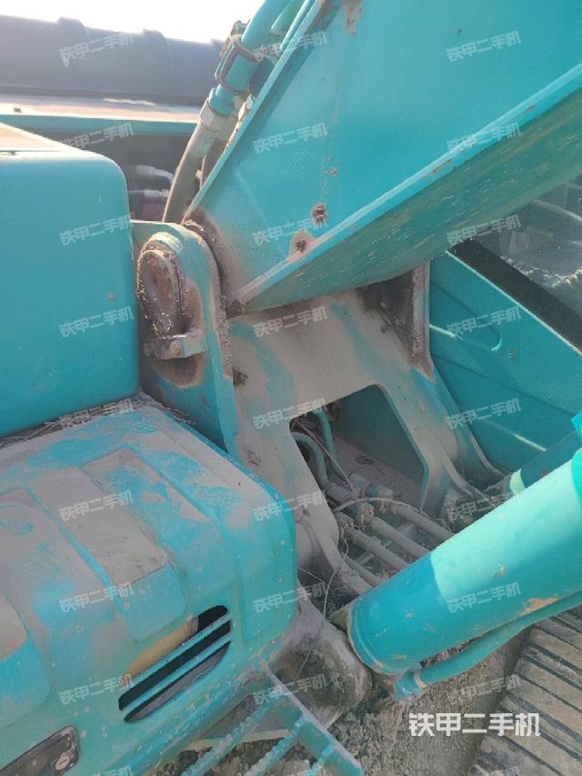 大臂根部?斜視（工作和回轉(zhuǎn)裝置）