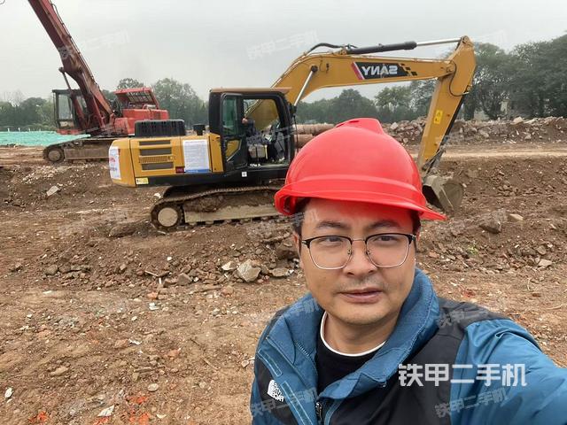 三一重工SY205H挖掘机的设备实拍-第1张实拍照片