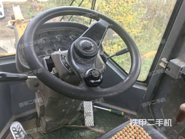 儀表盤（駕駛室部分）