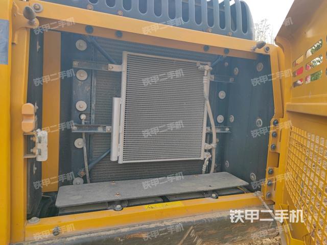 散熱器正面（大件艙室）