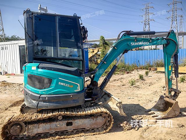 整機(jī)右后45°（整機(jī)外觀）