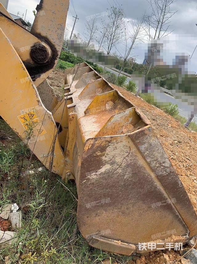 工作裝置整體（整機(jī)外觀及大件）