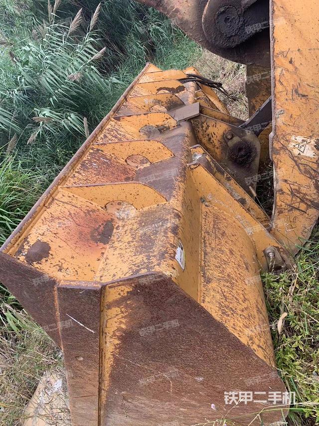 工作裝置整體（整機外觀及大件）