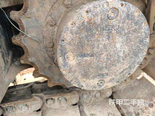 左側(cè)行走馬達蓋板（行走機構(gòu)）