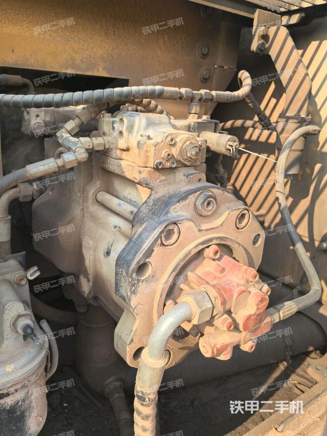 液壓泵室（大件艙室）