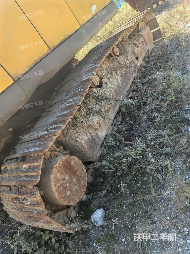 單側履帶整體（整機外觀）