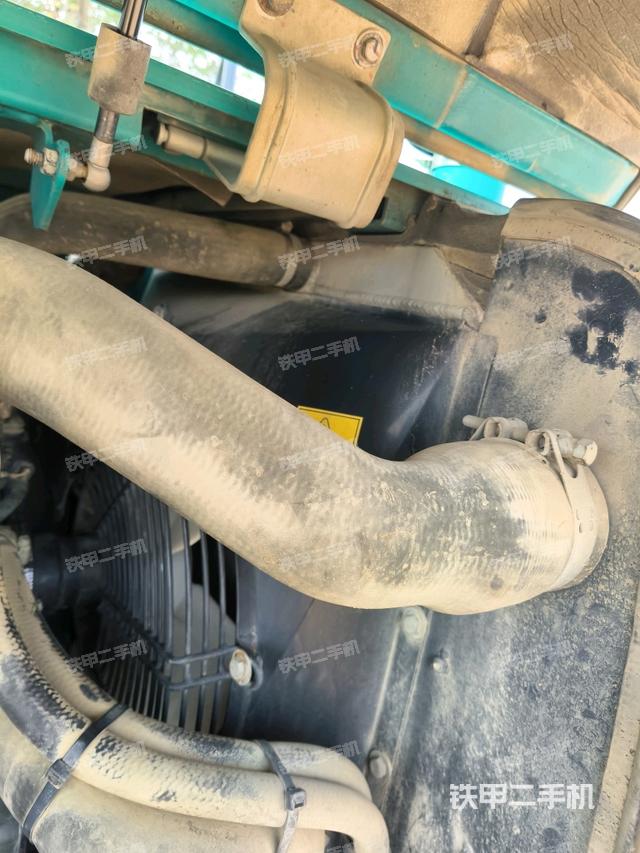 回轉(zhuǎn)馬達（上車部件）