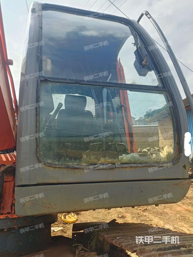 后窗玻璃角標(biāo)（駕駛室部分）