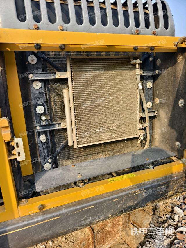 散熱器室（大件艙室）