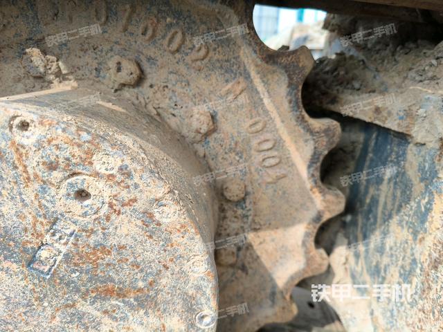 右側(cè)行走馬達蓋板（行走機構(gòu)）