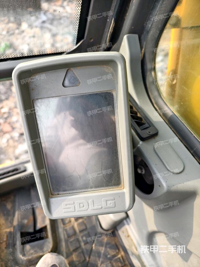 顯示屏?（駕駛室部分）