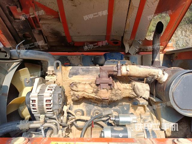 發(fā)動機(jī)室（上車部件）