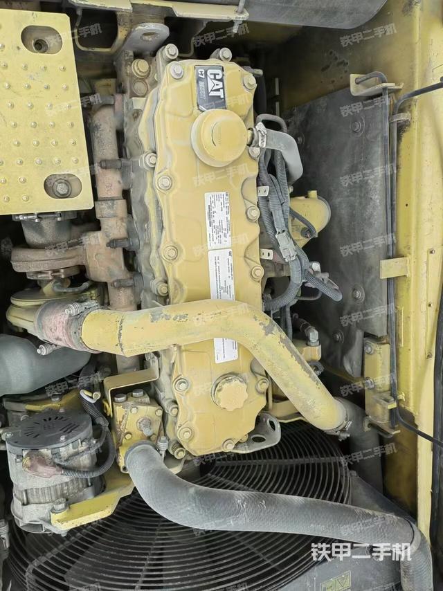 發(fā)動機整體俯視（整機外觀）