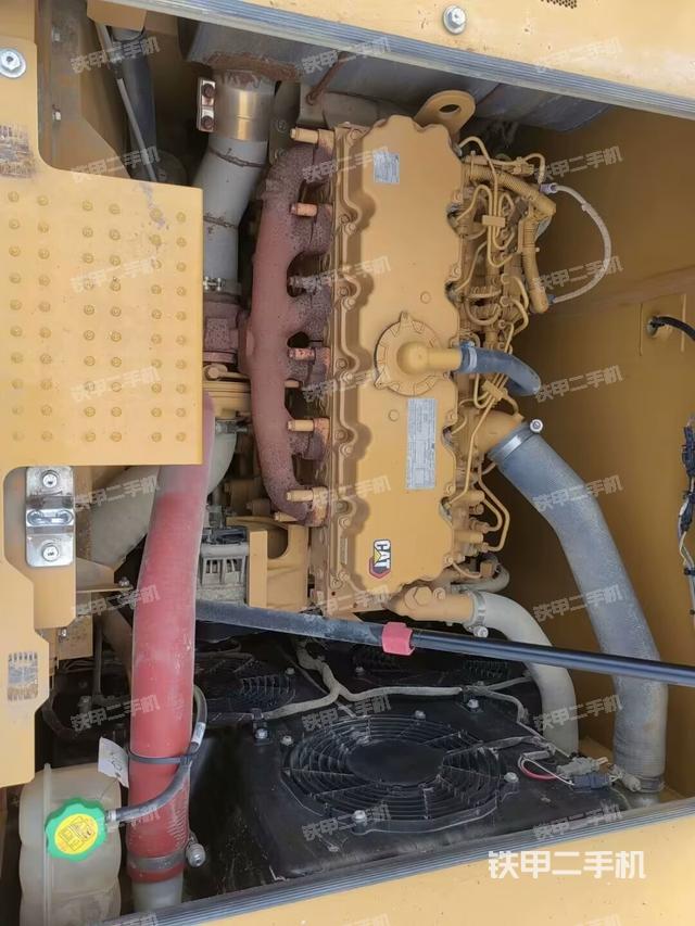 發(fā)動機整體俯視（整機外觀）