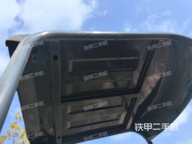 頂棚整體（駕駛室部分）