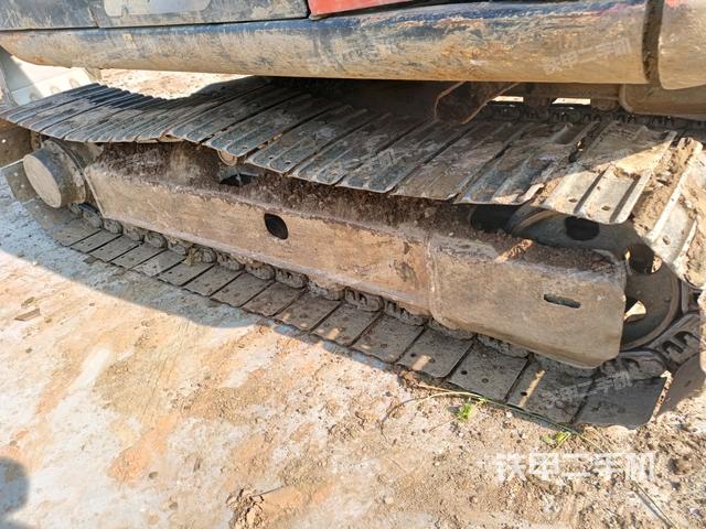 右側(cè)履帶整體?（行走機(jī)構(gòu)）