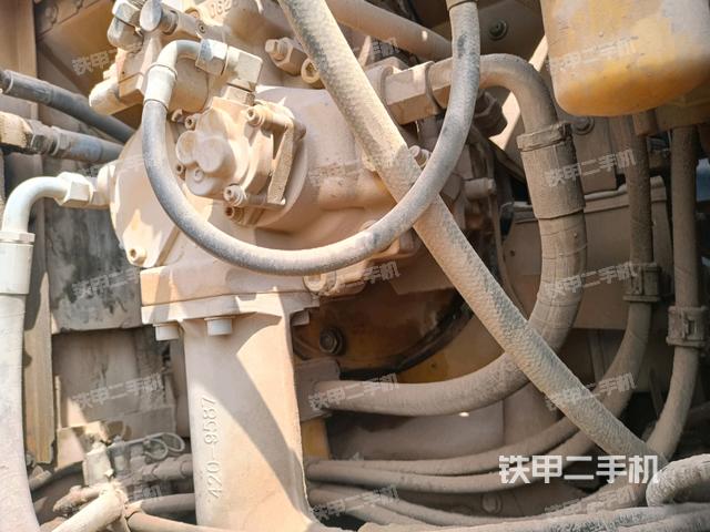 電瓶（大件艙室）