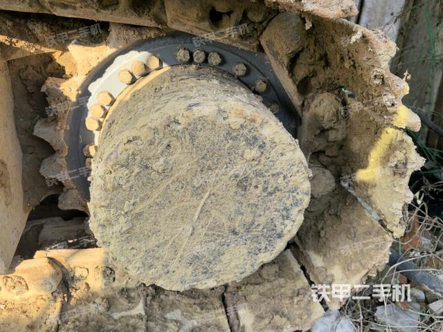 右侧行走马达盖板（行走机构）