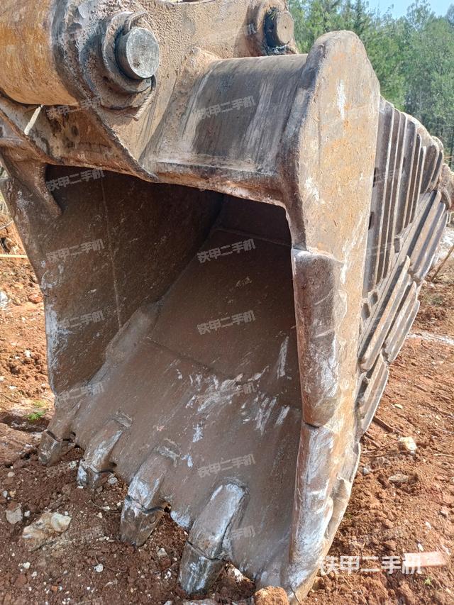 鏟斗45度（工作和回轉(zhuǎn)裝置）