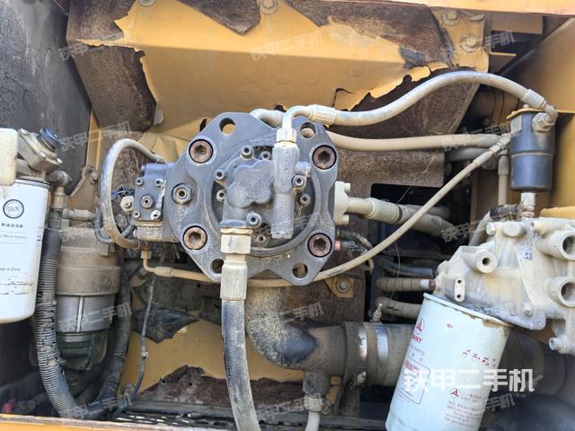 液压泵室（大件舱室）