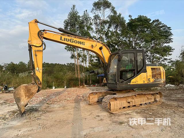 柳工CLG913E挖掘机