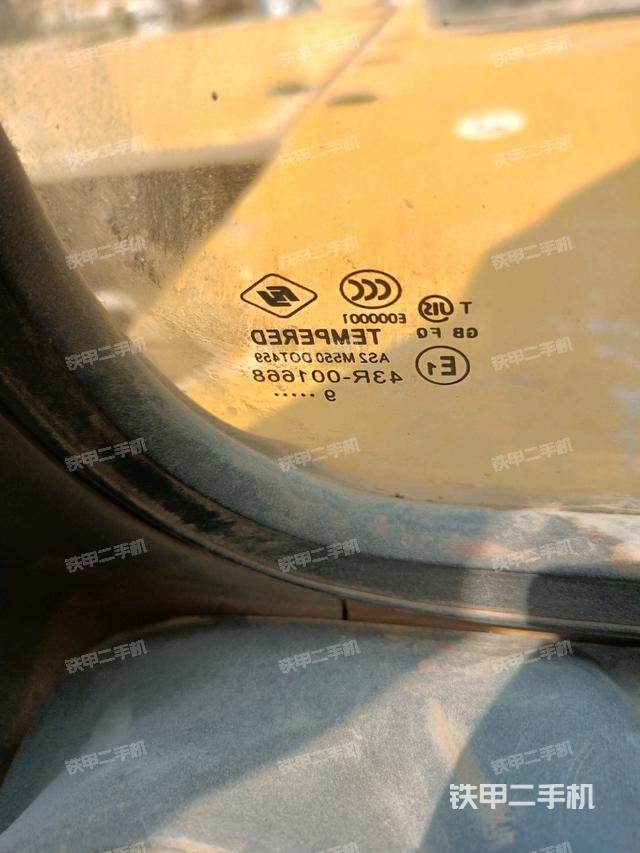 后窗玻璃角標(biāo)（駕駛室部分）