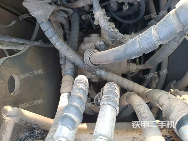 回轉(zhuǎn)馬達(dá)（上車部件）