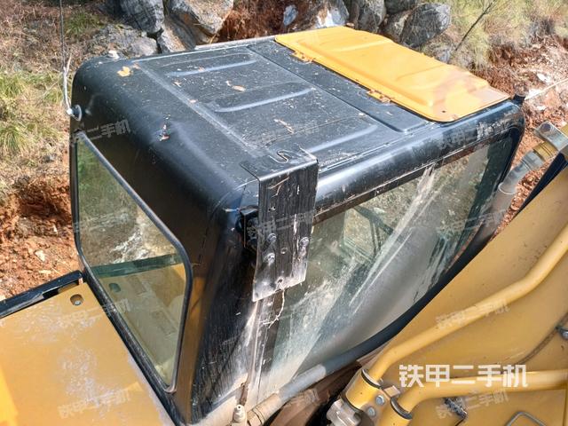駕駛室頂部俯視（上車部件）