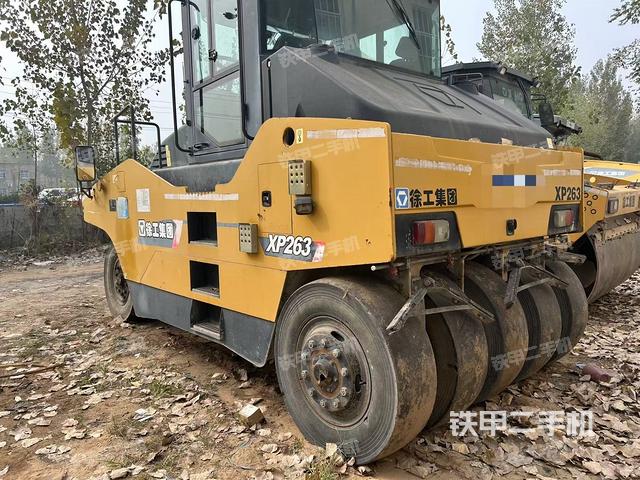 整機(jī)左側(cè)（設(shè)備外觀及核心部件）