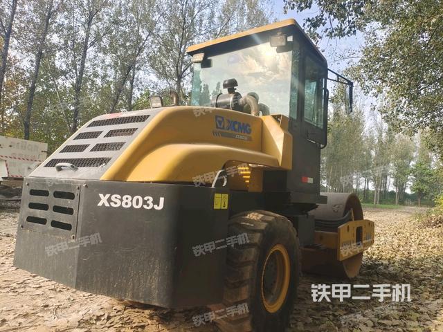 右后45°（壓路機整機外觀）