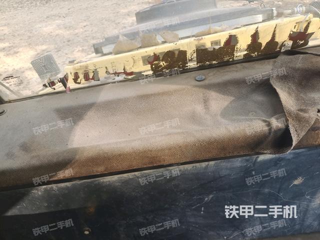 操作把手（壓路機(jī)駕駛室）