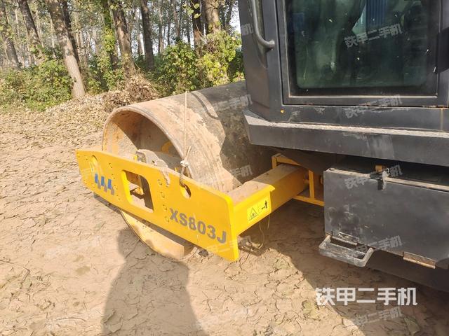 正后側(cè)（壓路機前后車架）