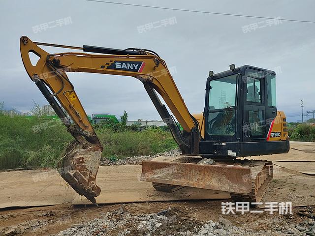 三一重工SY60C挖掘机