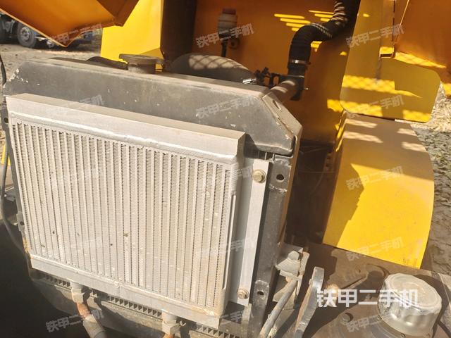 風(fēng)扇及皮帶（壓路機發(fā)動機艙）