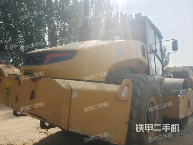 右后45°（壓路機(jī)整機(jī)外觀）