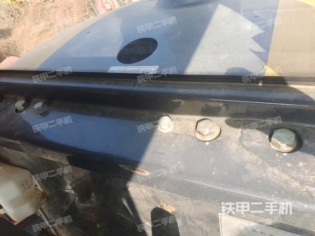 儀表盤(pán)全景（壓路機(jī)駕駛室）