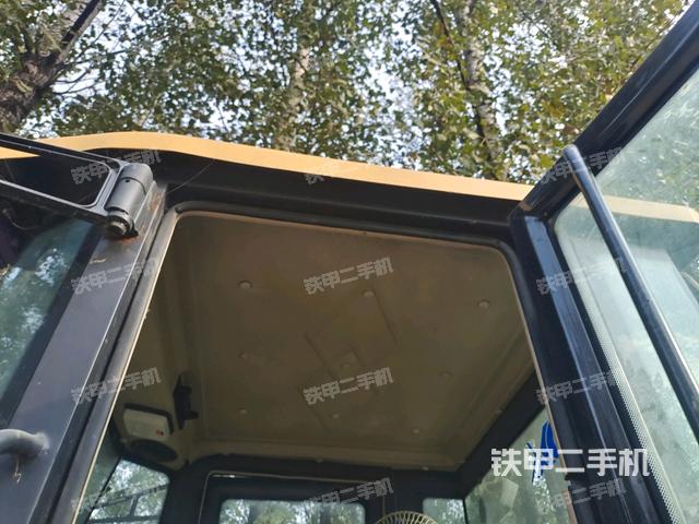 駕駛室外頂全景（壓路機駕駛室）