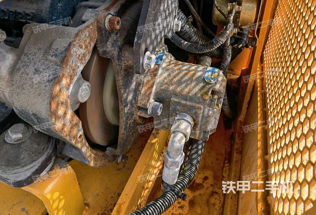 液壓泵室（大件艙室）