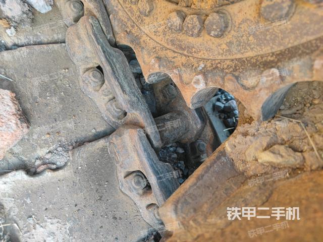 左導(dǎo)向輪(行走機構(gòu)) 左導(dǎo)向輪(行走機構(gòu))