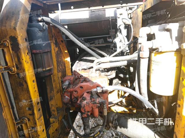 液壓泵室（大件艙室）